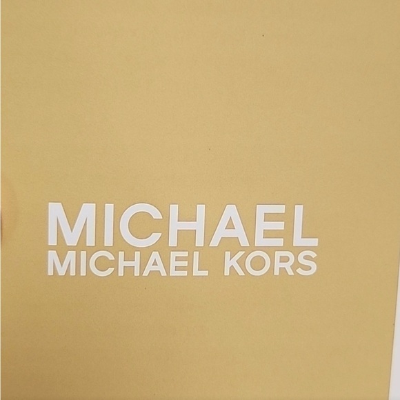 MICHEAL KORS Hamilton Legacy Large Leather  Belted Satchel - Picture 6 of 8